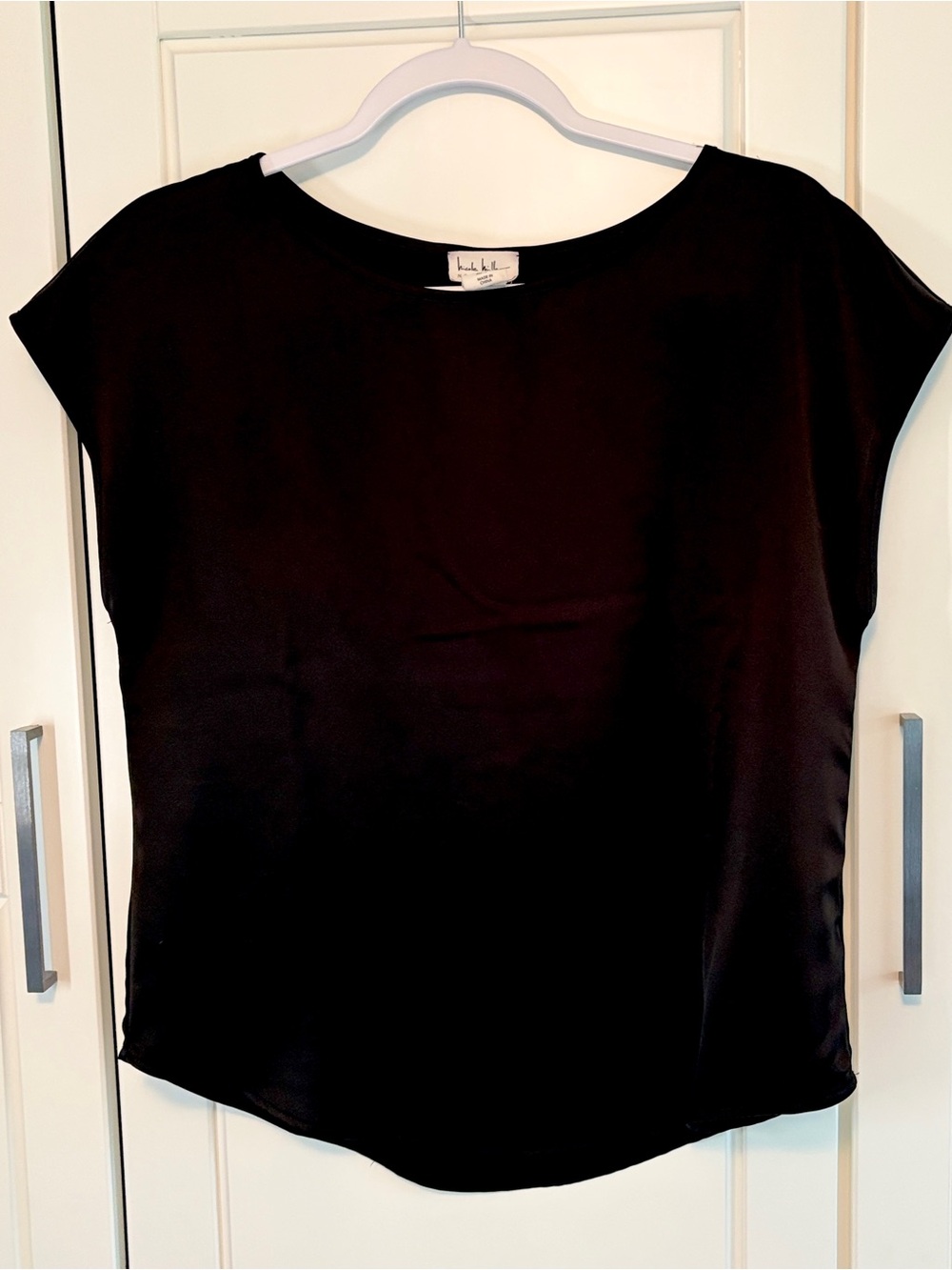 Nicole Miller NY Black Silky Women’s Cap-Sleeve Top Small Careercore Office